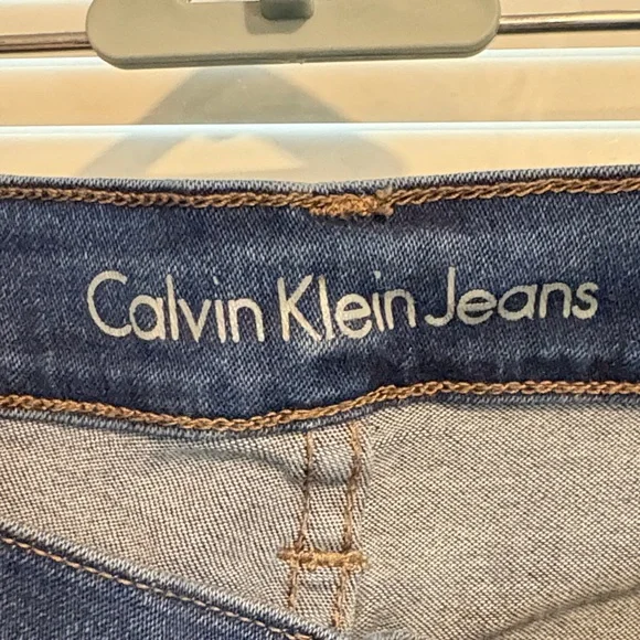 Calvin Klein Women's Dark Blue Boot Cut Jeans size 32W 32L - Picture 4 of 7